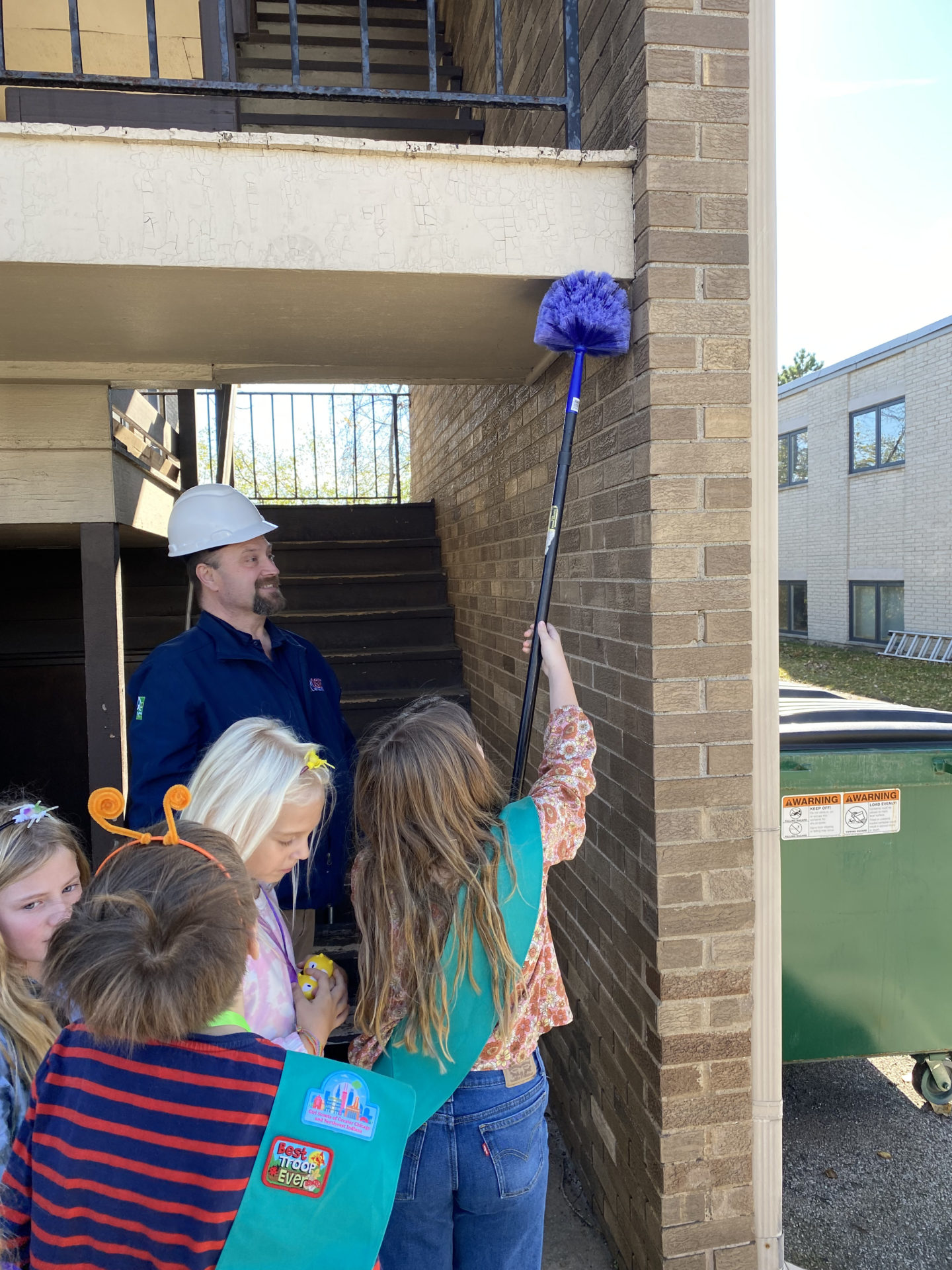 girl scouts spark day at rose pest solutions